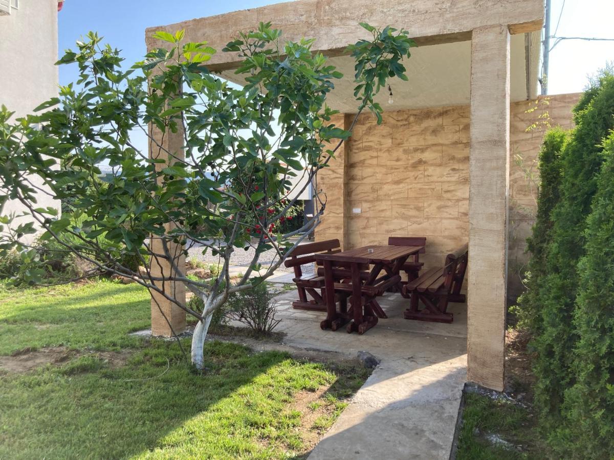 Fruska Gora Guesthouse Ürög Kültér fotó